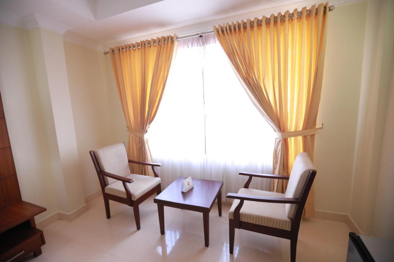 Hotel Peninsula Thrissur Εξωτερικό φωτογραφία